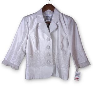 Plaza South Petite Off White 3/4 Sleeve Blazer